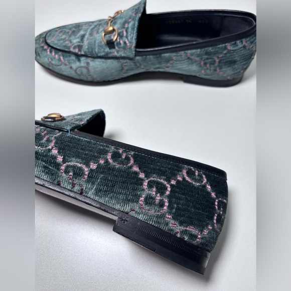 GUCCI Authentic GG Velvet Embossed Slip On Horsebit Loafers Size 39 Green Pink - Picture 10 of 15